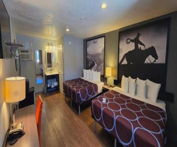 Super 8 by Wyndham Sonora