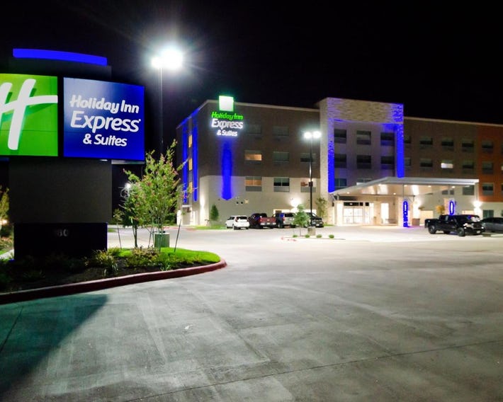 Holiday Inn Express & Suites Taylor by IHG