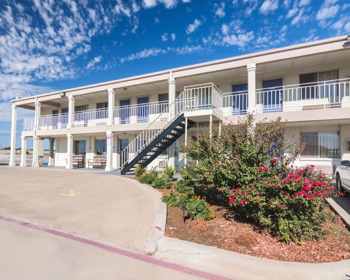 Motel 6-Wichita Falls, TX - North