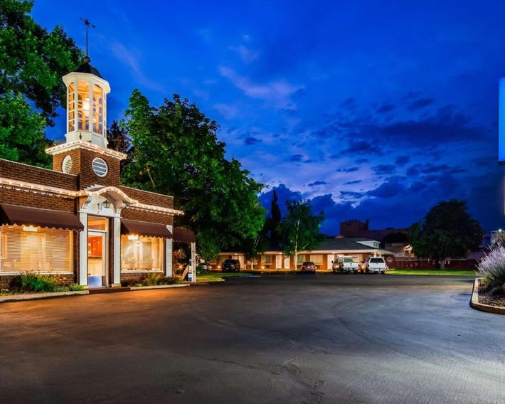 SureStay Collection by Best Western Baugh Motel