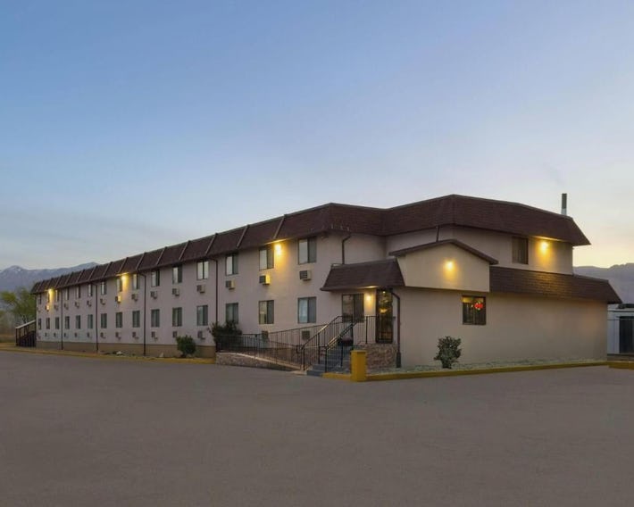 Super 8 by Wyndham Ogden, Utah