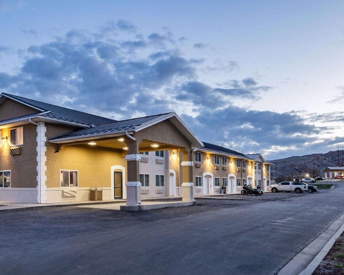 Super 8 by Wyndham Richfield UT