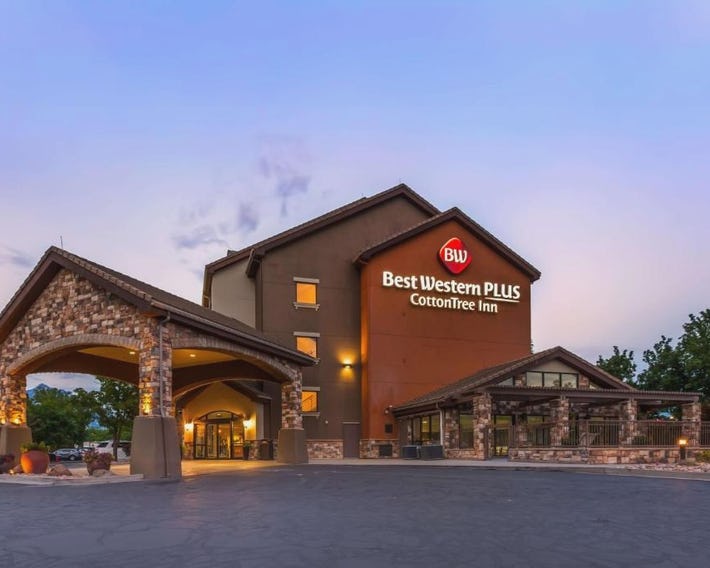 Best Western Plus Cotton Tree Inn