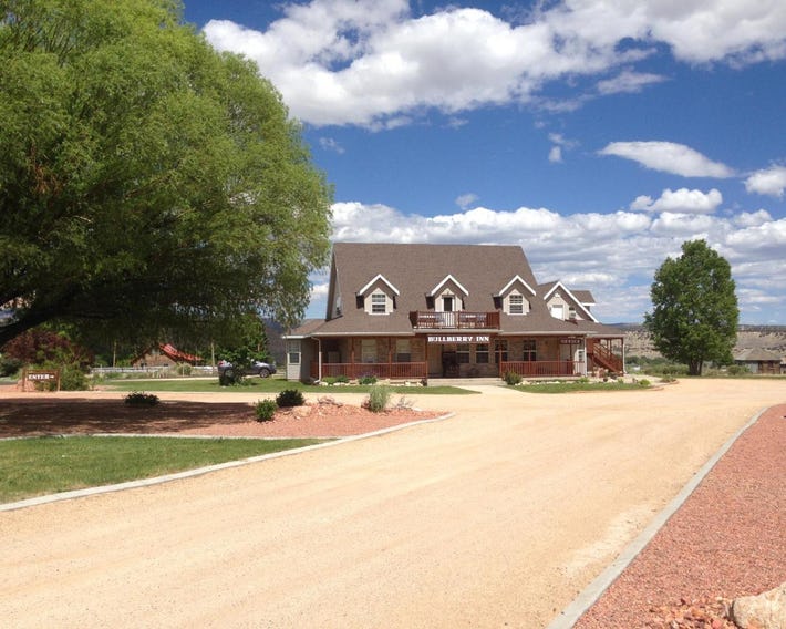 Bullberry inn Bed & Breakfast