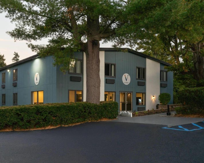 Paradise Inn