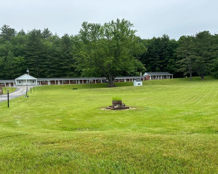 Starlight Inn