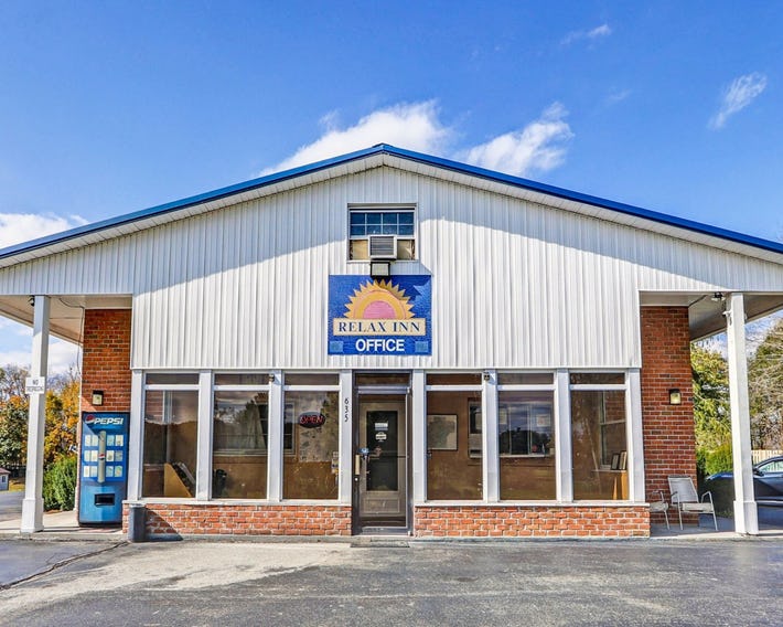Relax Inn Lewisburg