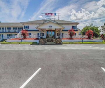 Motel 6-Front Royal, VA