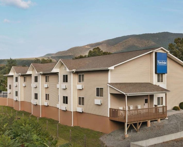 Travelodge by Wyndham Low Moor Near Covington