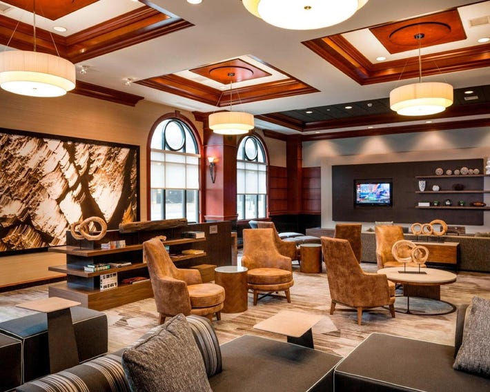 Courtyard by Marriott Norfolk Downtown
