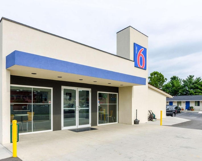 Motel 6-Troutville, VA