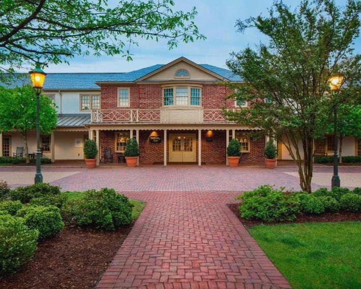Williamsburg Lodge, Autograph Collection