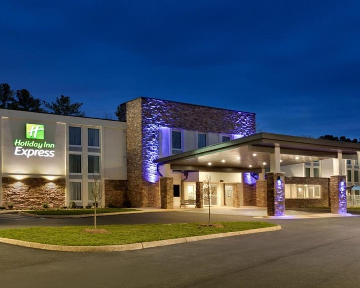Holiday Inn Express - Williamsburg Busch Gardens Area by IHG