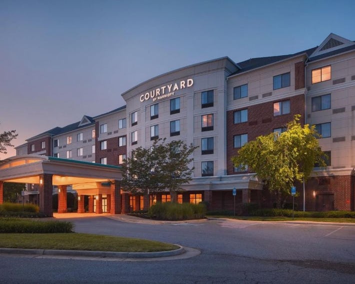 Courtyard by Marriott Winchester Medical Center