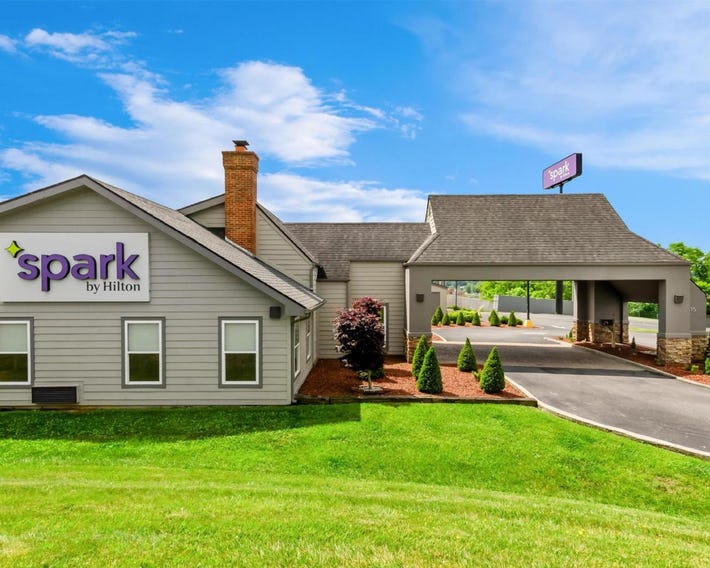 Spark by Hilton Wytheville Holston Rd I 81