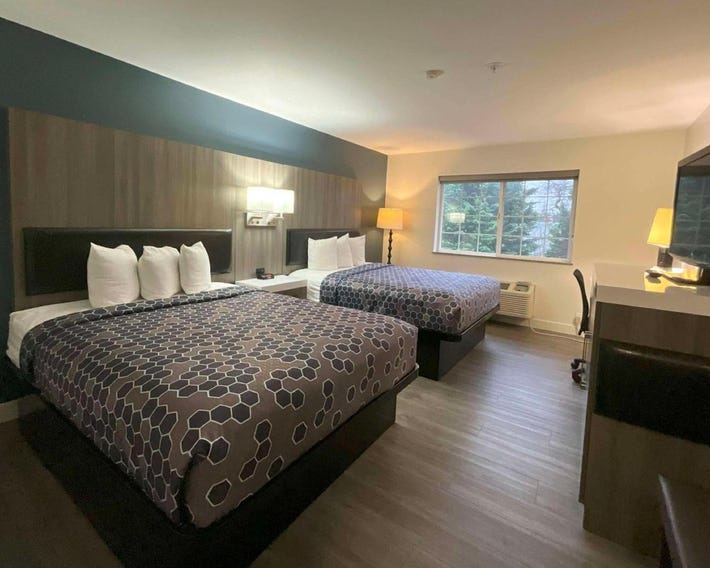 Red Lion Inn & Suites Kent Seattle Area