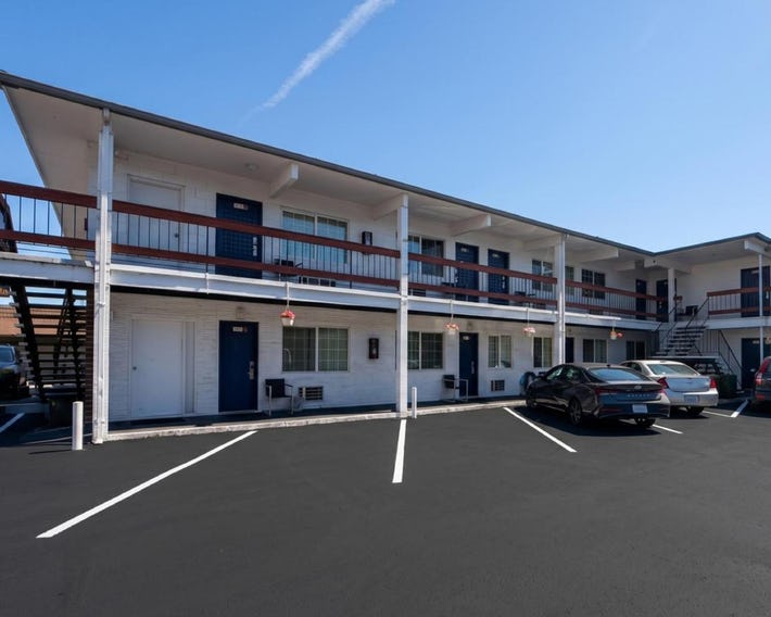 Travelers Inn by OYO Longview Kelso