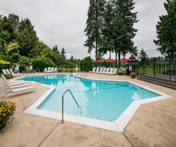 Olympia Hotel at Capitol Lake
