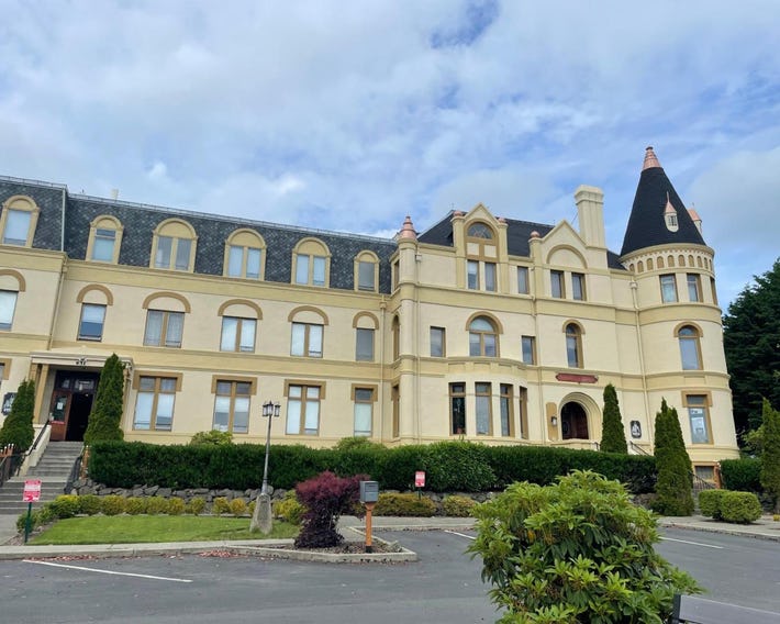Manresa Castle