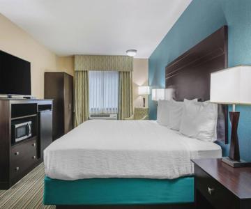Best Western Long Beach Inn