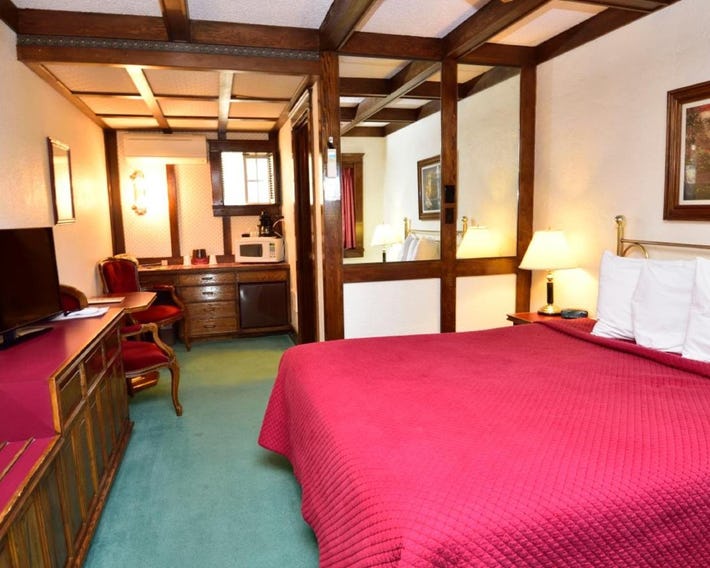 Sequim West Inn