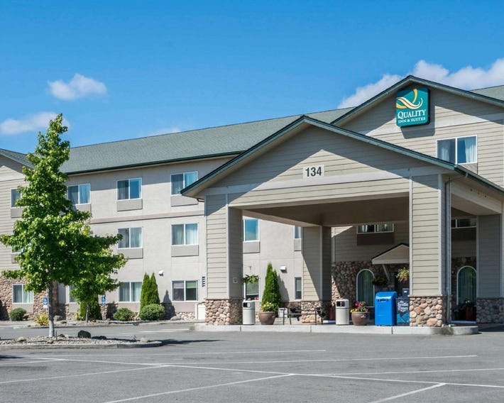 Quality Inn & Suites Sequim at Olympic National Park