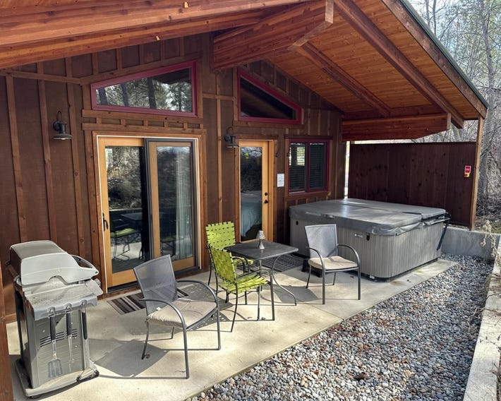 Chewuch Inn & Cabins