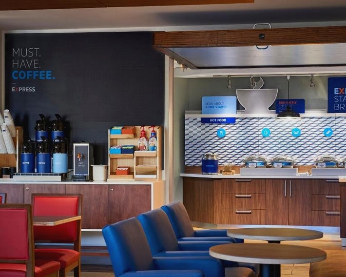 Holiday Inn Express & Suites - Madison West - Middleton by IHG