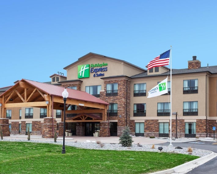 Holiday Inn Express Hotel & Suites Lander by IHG