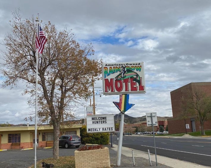Rainbow Motel