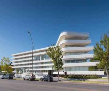 Dazzler by Wyndham Colonia