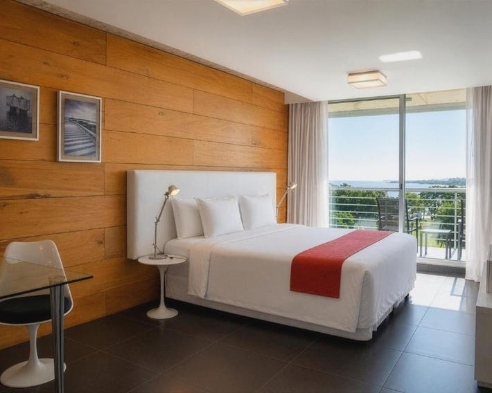Costa Colonia - Riverside Boutique Hotel