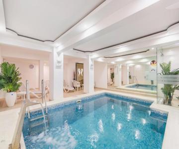 Hotel Romimar