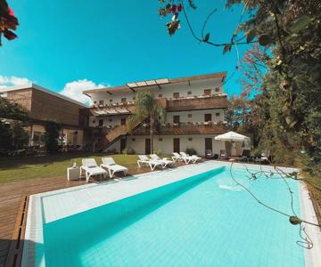 Live Hotel Boutique (Adults only)