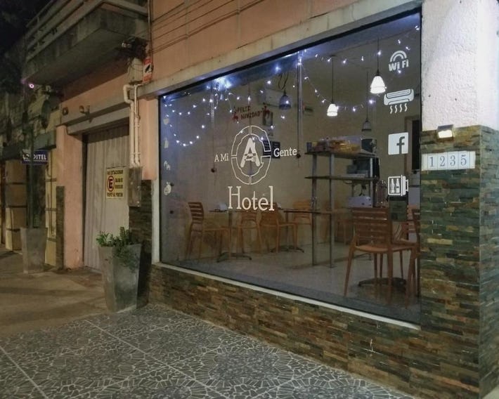 Hotel A Mi Gente