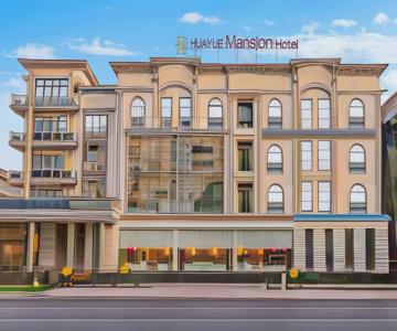 The Royal Mezbon Hotel & Spa