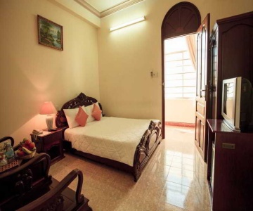 Oriole Hotel & Spa