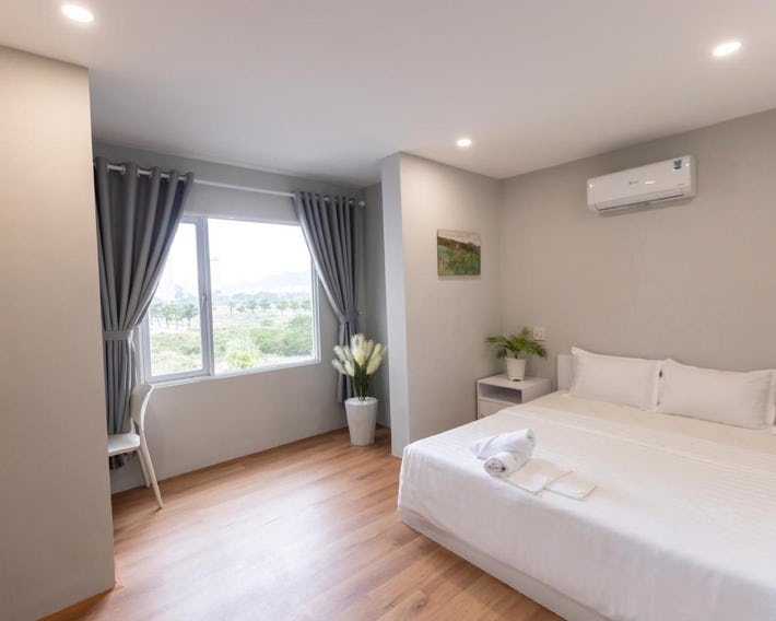Cosmos Hotel Nha Trang by HT