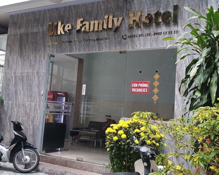 Like Family Hotel
