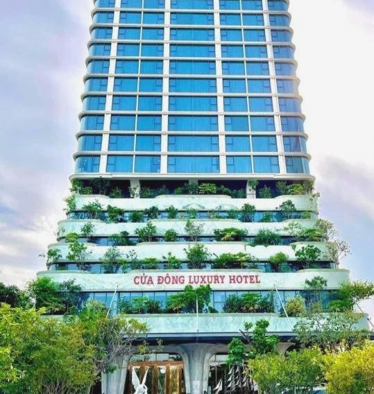 Cửa Dông Luxury Hotel