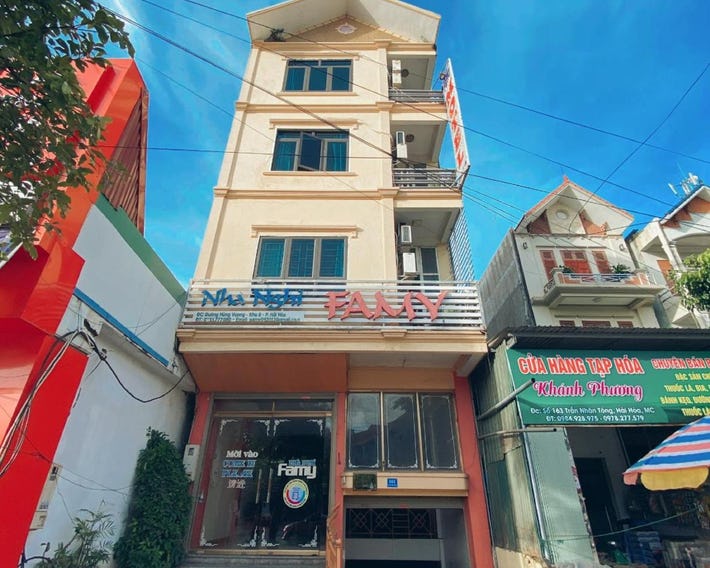 Nhà nghỉ FAMY