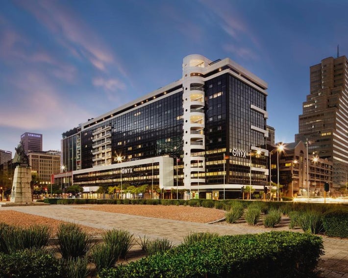 The Onyx Apartment Hotel by NEWMARK