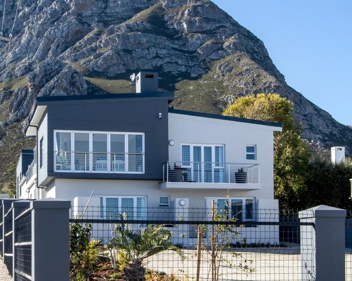 Whale Coast Ocean Villa