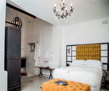 Senate Boutique Guesthouse