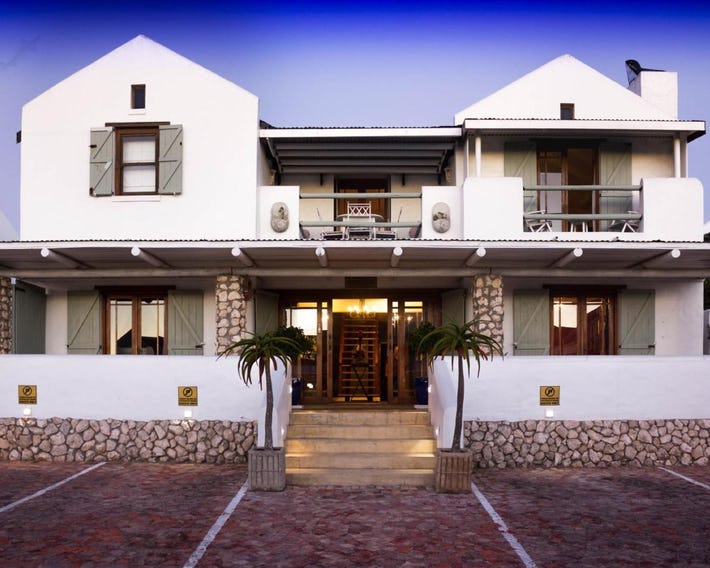 Paternoster Manor