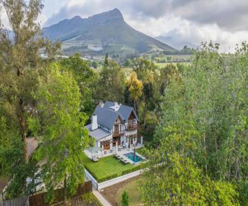 Simonzicht Guest House