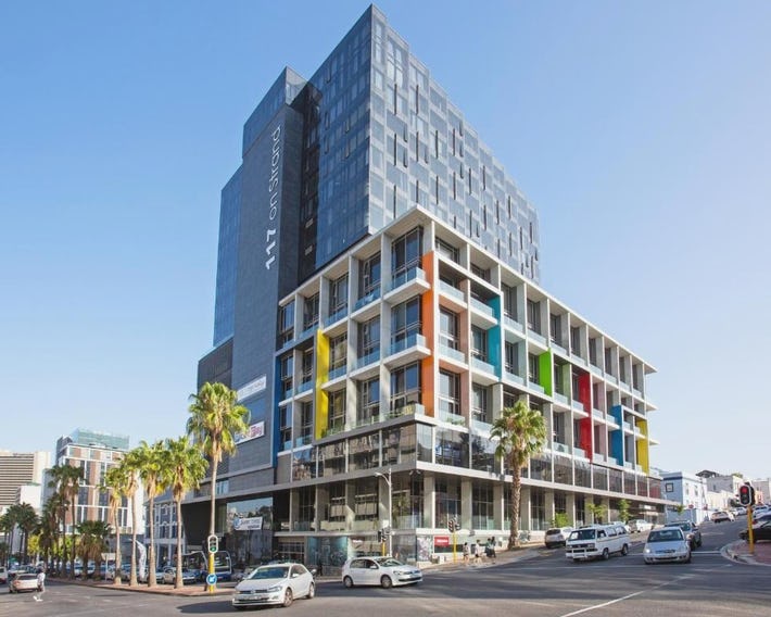 117 on Strand Apartments