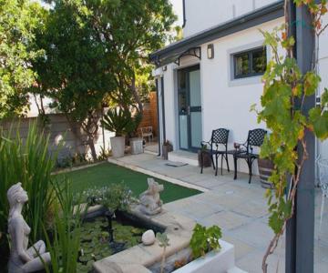 Somersby Guest House