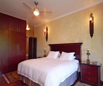 The Loerie Hide Bed and Breakfast