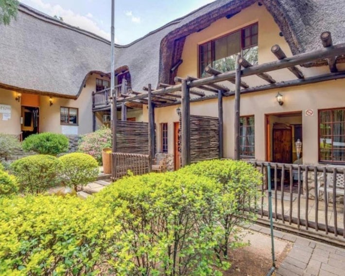 Lapalosa Lodge